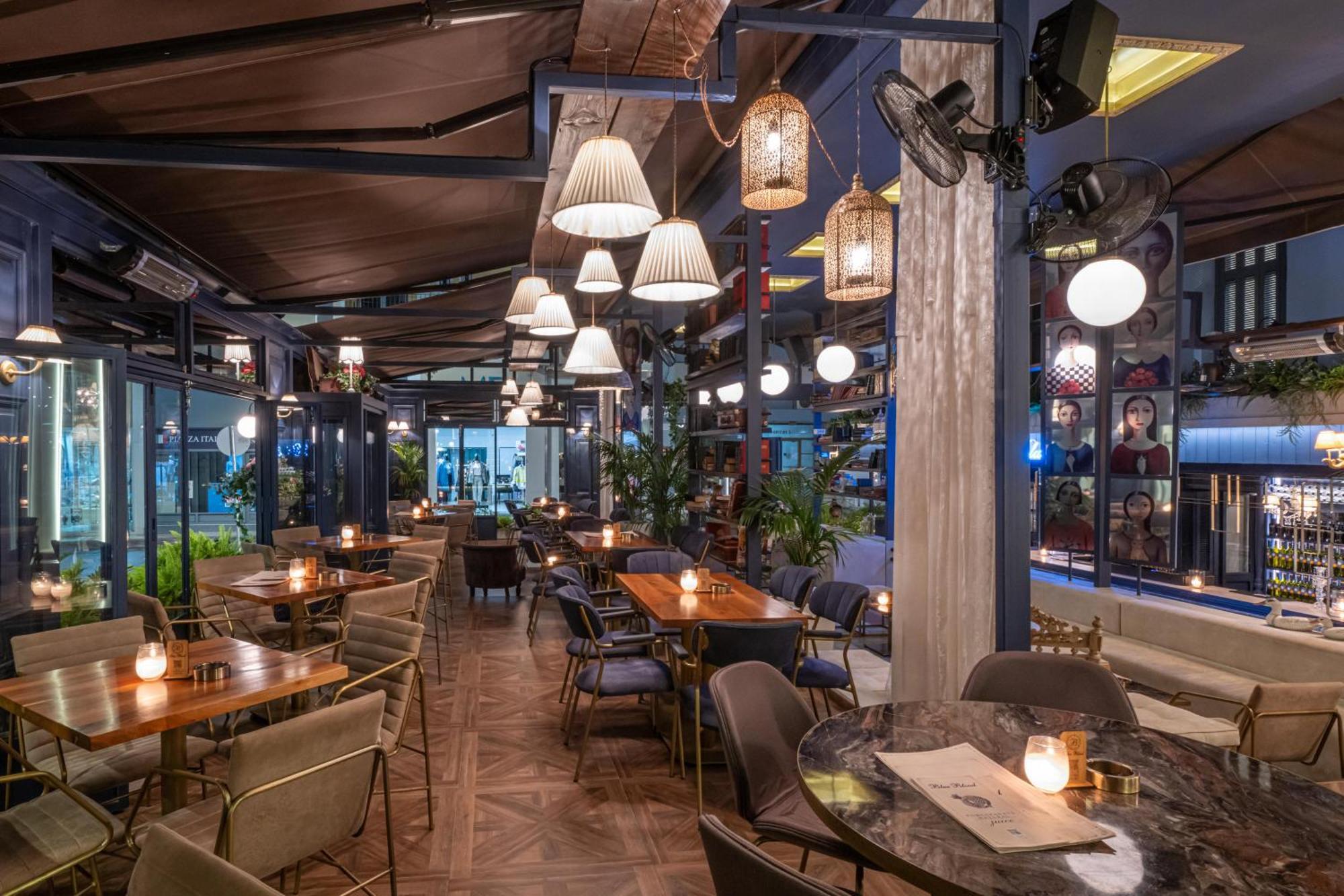 Blueblood - The Rooms Kalamata Bagian luar foto